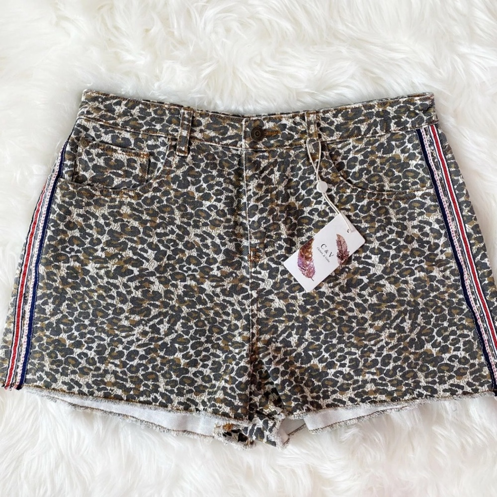 Chelsea & Violet Leopard Print Jean Shorts with Striped Detail
